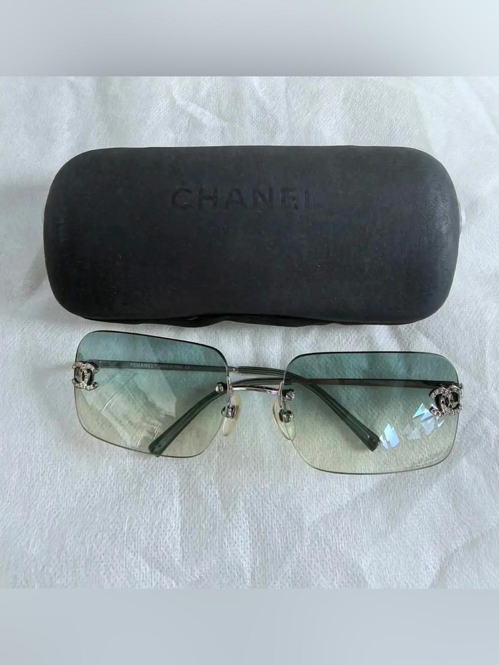 18 Chanel Sunglasses Gradient Green